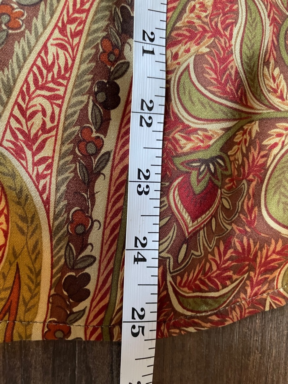 Nine West Silk Multicolor Paisley Collared Button-Down Shirt Red Green Tan Sz 12 - Picture 8 of 8